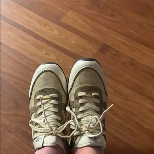 Coach athletic shoes